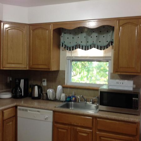 Mojoy Homesuites At Runyon Newark Exteriör bild