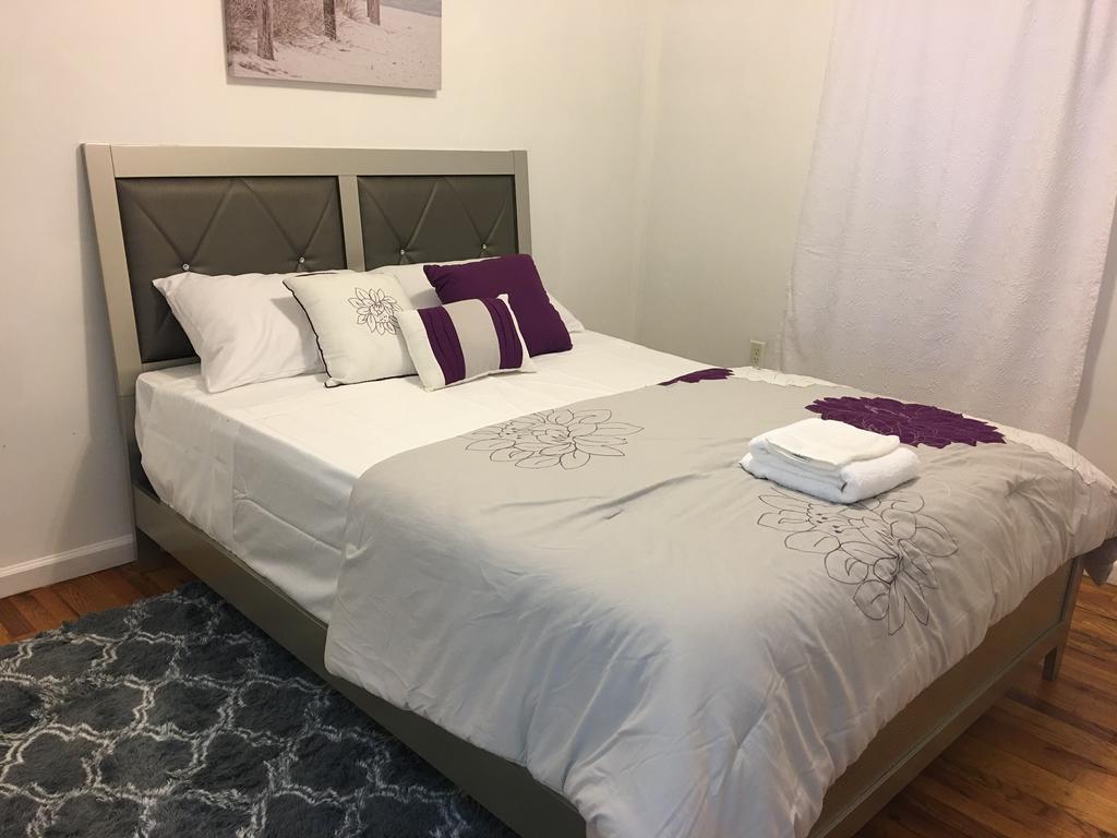 Mojoy Homesuites At Runyon Newark Exteriör bild