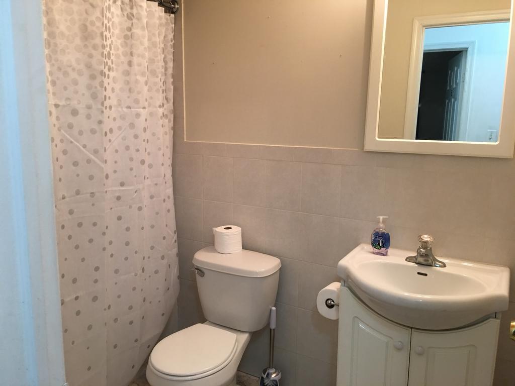 Mojoy Homesuites At Runyon Newark Exteriör bild
