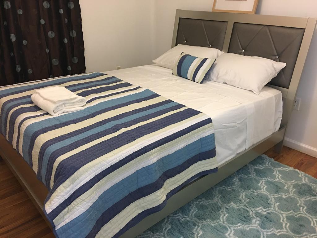 Mojoy Homesuites At Runyon Newark Exteriör bild