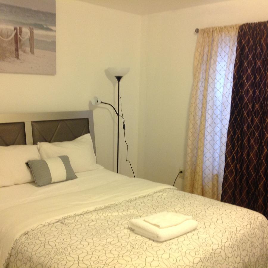 Mojoy Homesuites At Runyon Newark Exteriör bild