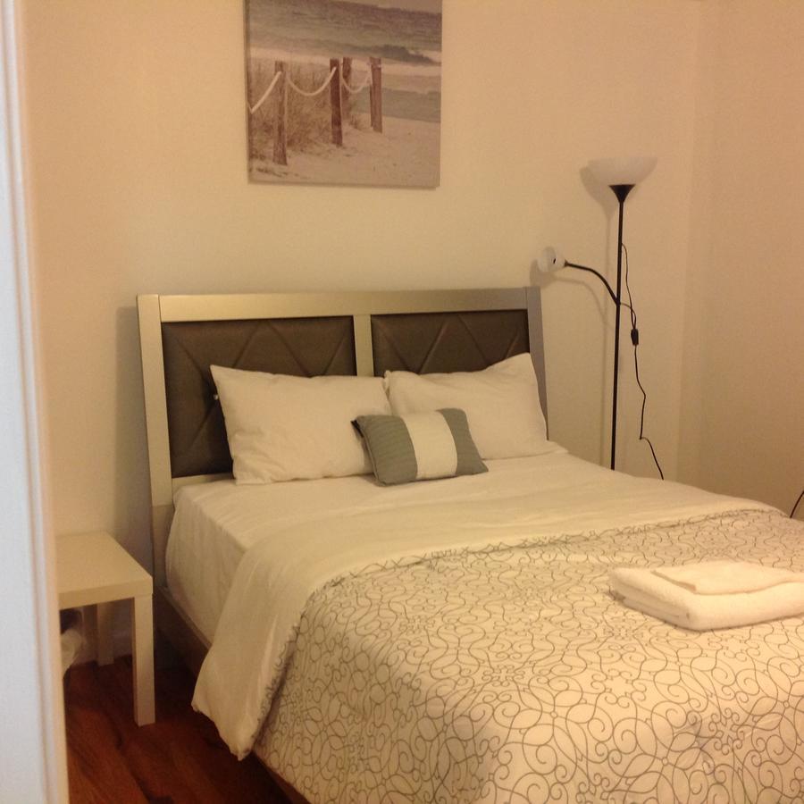 Mojoy Homesuites At Runyon Newark Exteriör bild