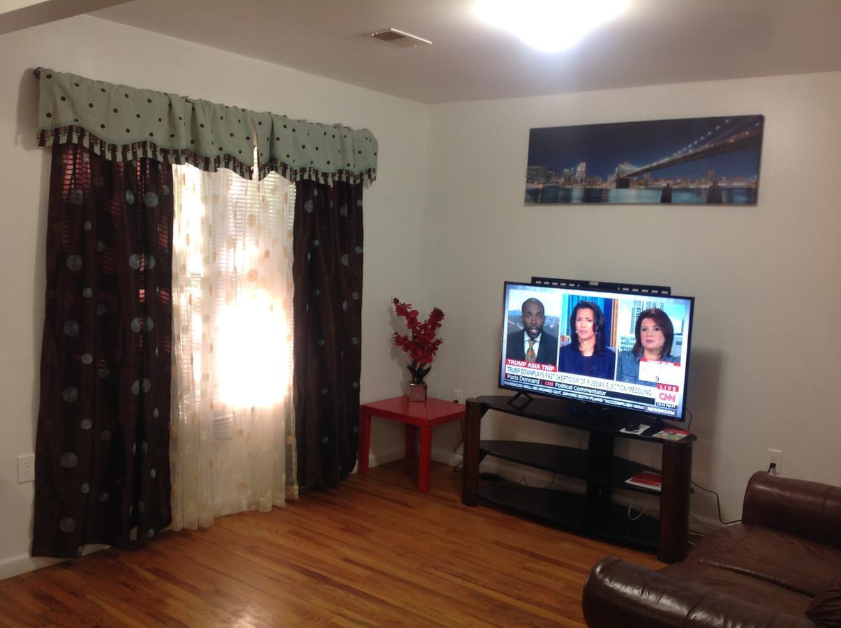 Mojoy Homesuites At Runyon Newark Exteriör bild